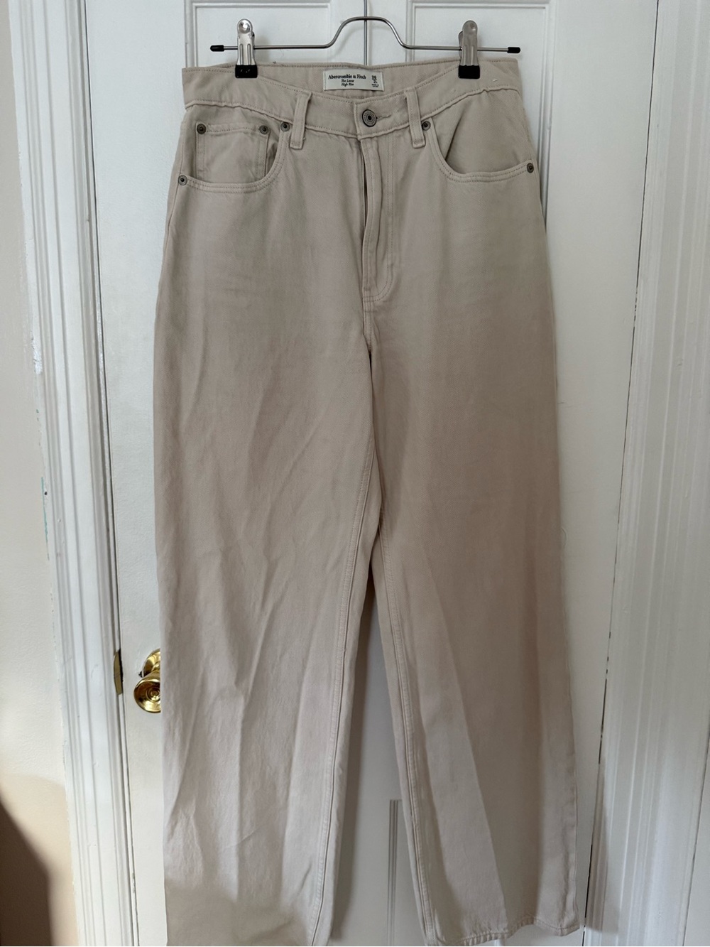 Abercrombie & Fitch The Loose High Rise Jeans Women’s 26 Regular Beige